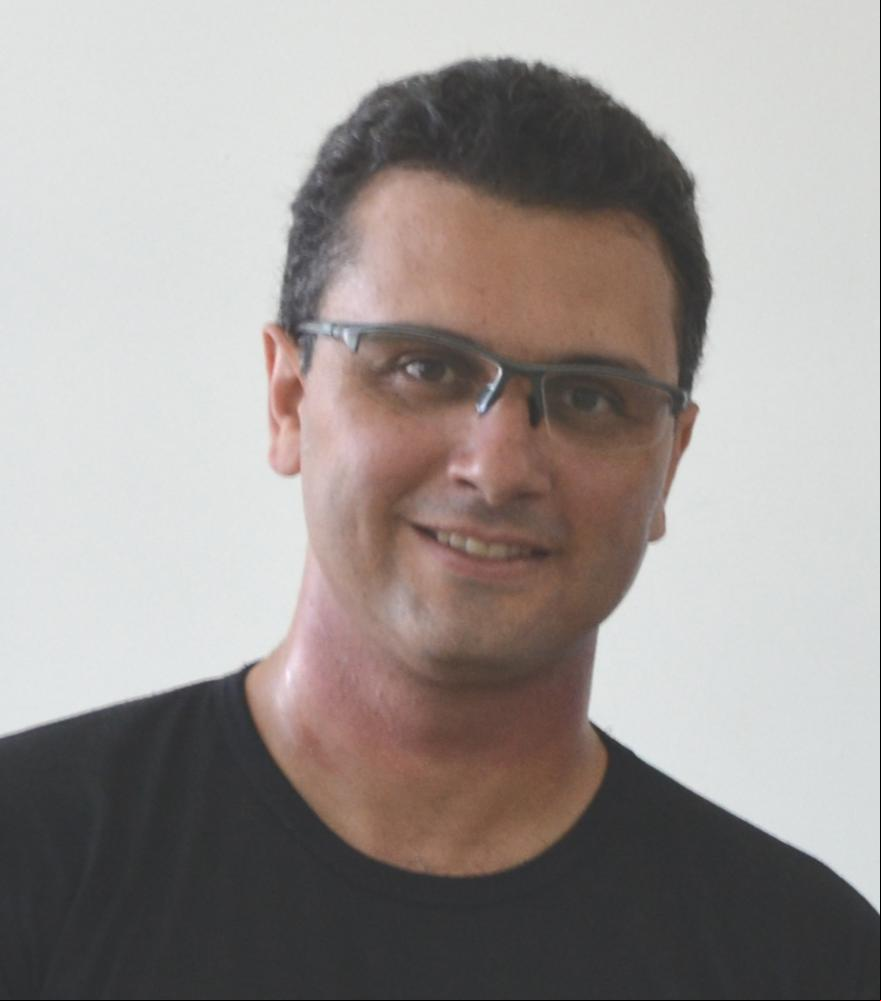 Colunista Raphael Garcia