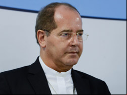 Colunista Dom Walmor Oliveira de Azevedo