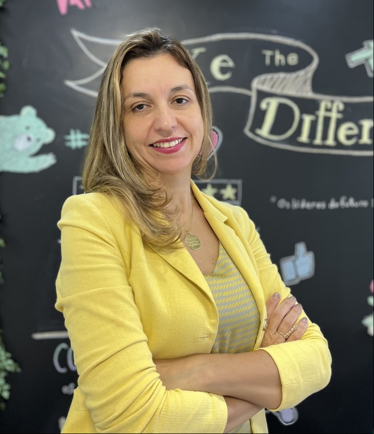 Colunista Shirley Fernandes