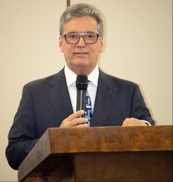 Colunista Fábio Prieto 